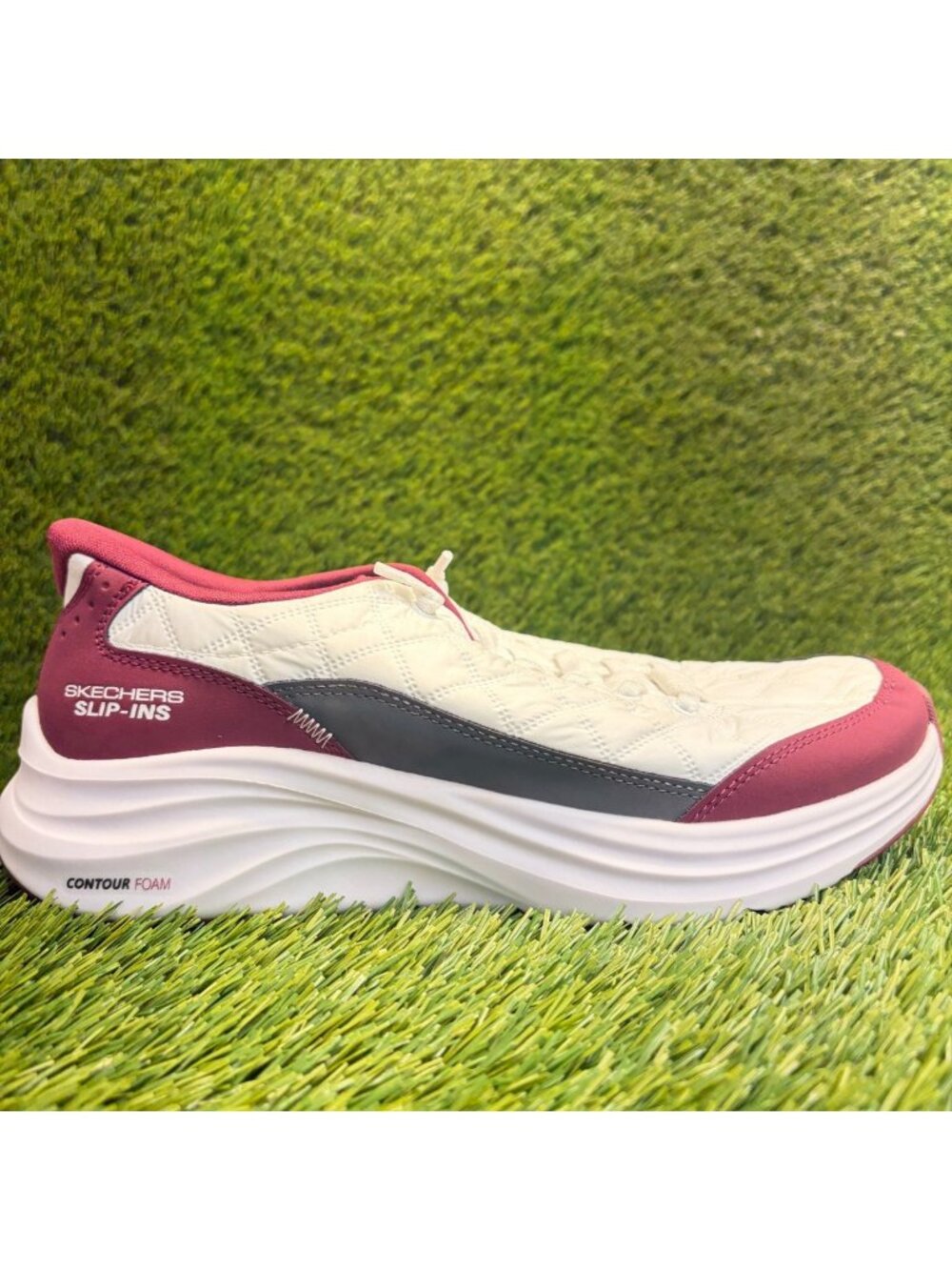 Skechers Contour Foam-Cozy Mens Size 8 White Burgundy Athletic Shoes Sneakers